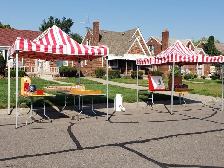Carnival tent 8'x8' rental photo — BSA Events